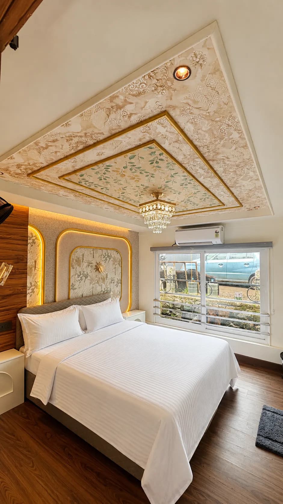 Second air-conditioned luxury bedroom with traditional wood paneling on Mahadeva